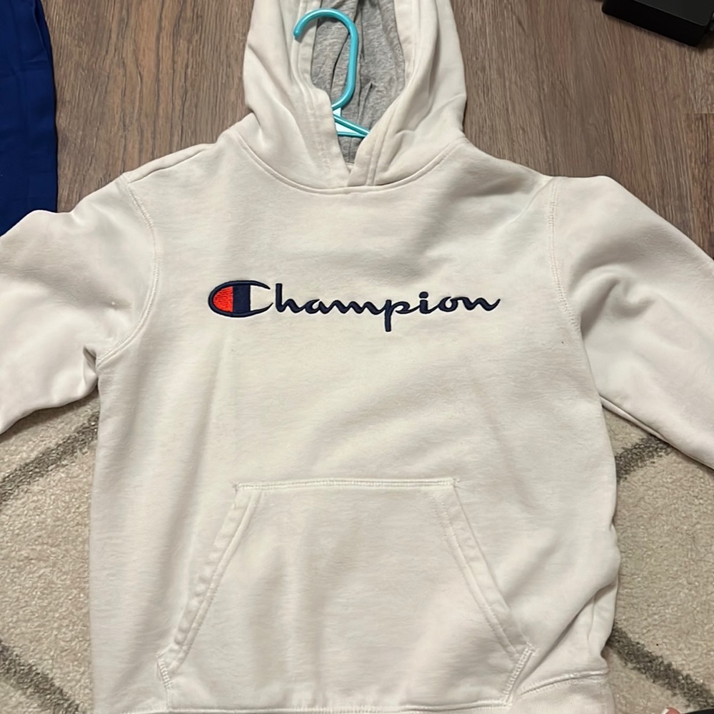 white youth champion sweatshirt